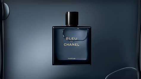 Bleu de CHANEL .